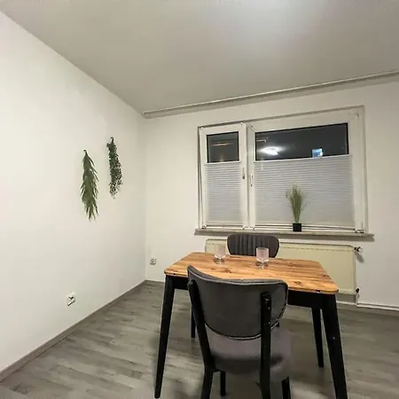 Apartment Livemore24 - Apartment 5 In Duisburg Wlan - Smart-Tv - 24-7 Check-In Und Kueche Duisburg